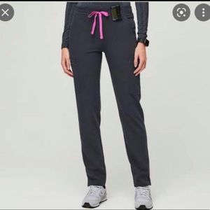 Figs tall yola skinny scrub pants!